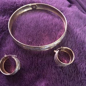 10kt Bracelet and Earring set